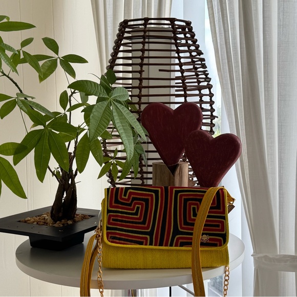 Octopus by Di clutch and crossbody bag - Picture 5 of 13